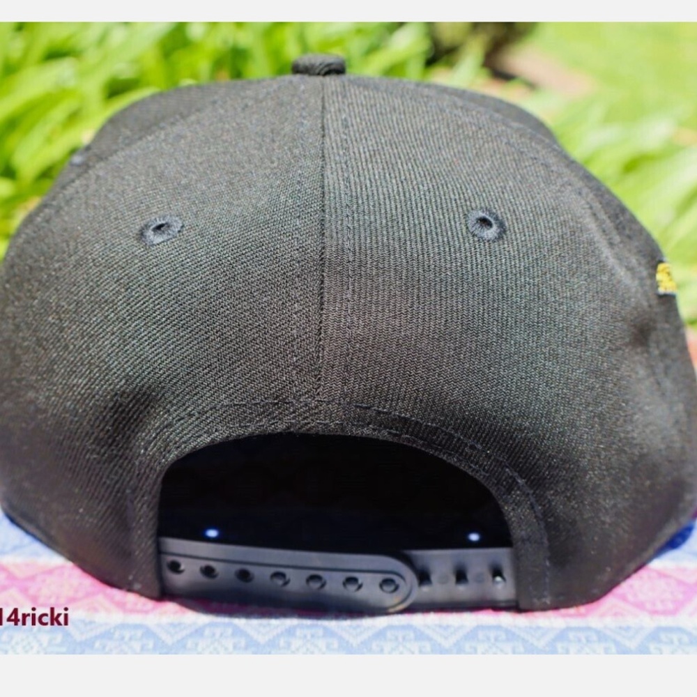 Black Yankees Baseball Cap - Picture 3 of 7